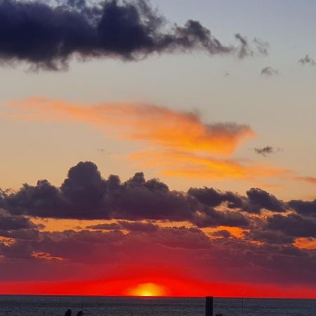 Paphos Seaview Sunset Holiday Apartments מראה חיצוני תמונה